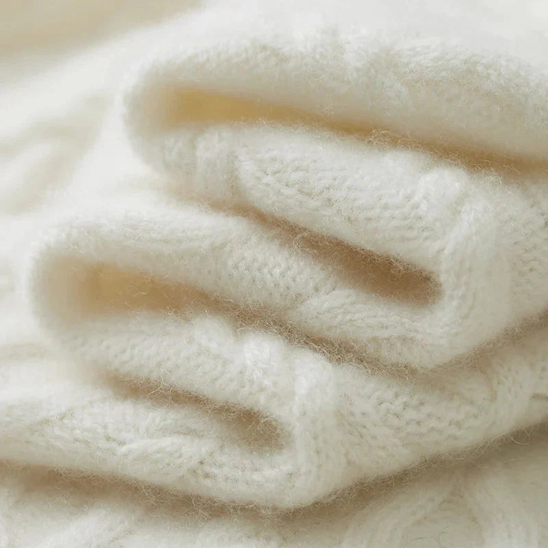 100% pure sweater men's round neck thickened business knitted bottoming shirt youth jacquard sweater for autumn and winter.